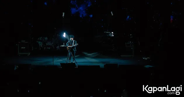 konser 30 tahun dewa malang