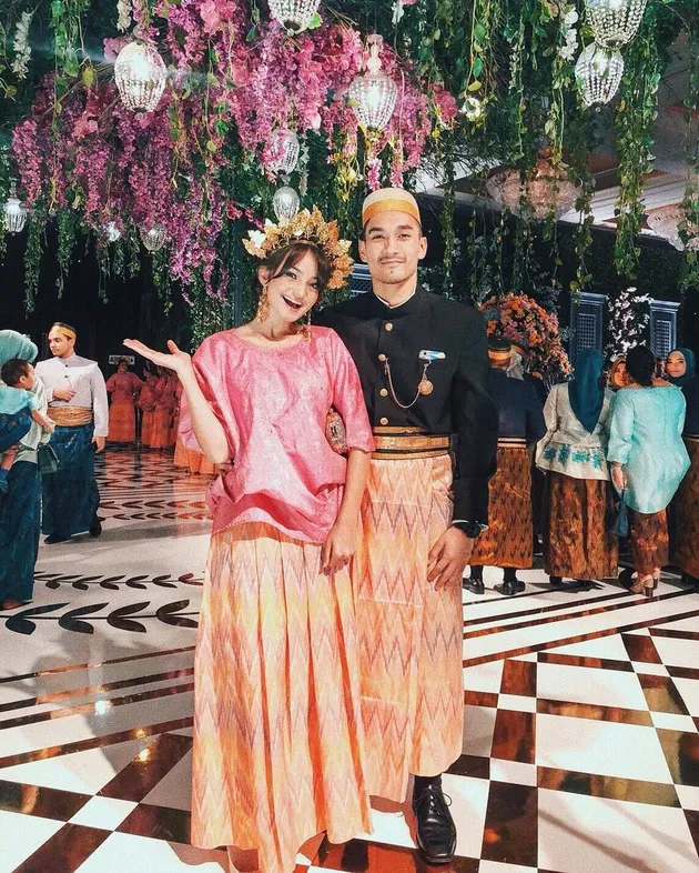 Enzy Storia dan Pacar