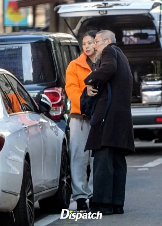 Potret Kim Min Hee Hamil