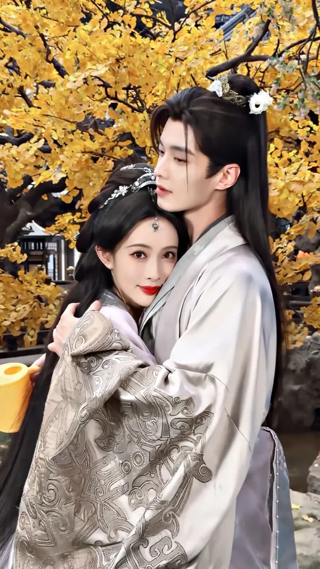The Compact Portrait of Meng Ziyi and He Yu in the Latest Chinese Drama ...