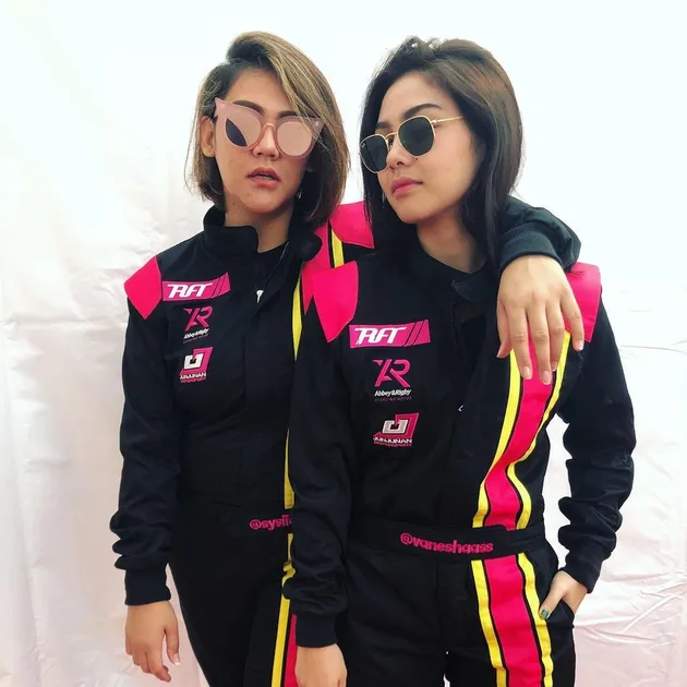 Vanesha Prescilla dan Sissy Prescillia