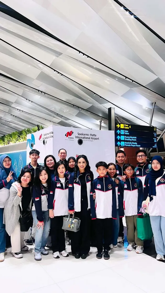 Kris Dayanti berangkat ke China