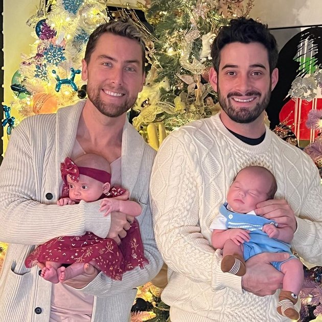 Portrait of Lance Bass Former Member of NSYNC Boyband with Husband, Happy to Have Twin Children Born from Surrogate Mother