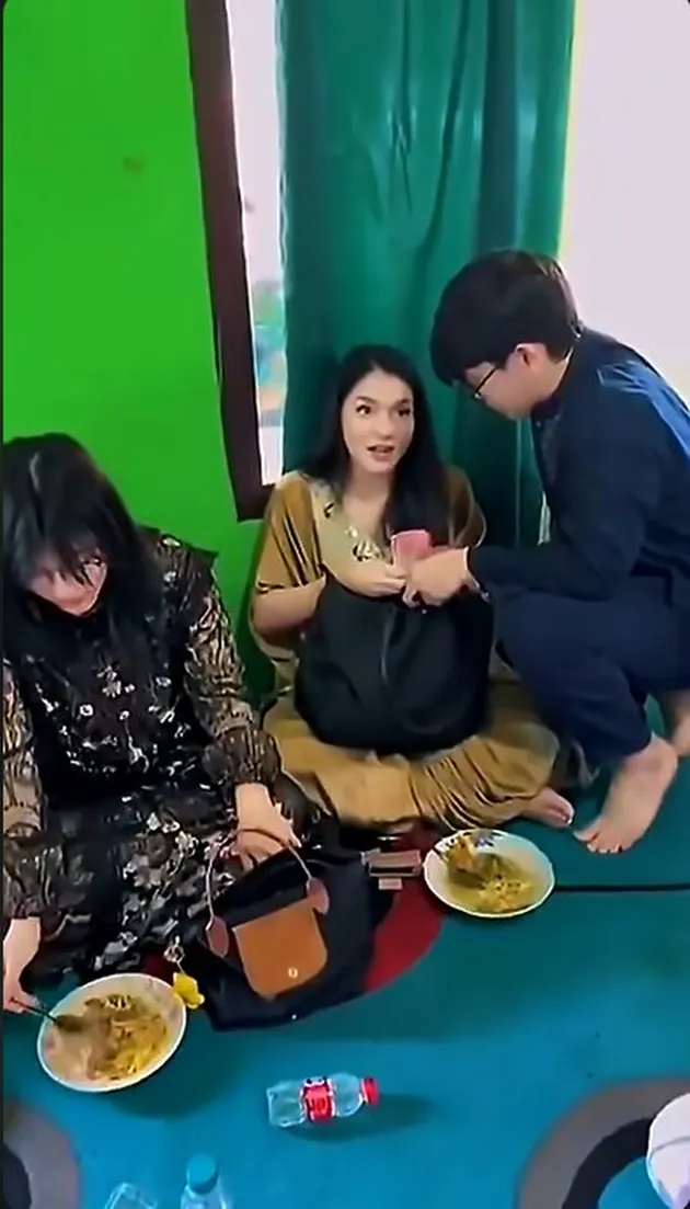 <nil>