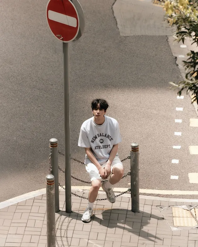 Potret Lee Jun Young dalam Pemotretan Bersama GQ Korea