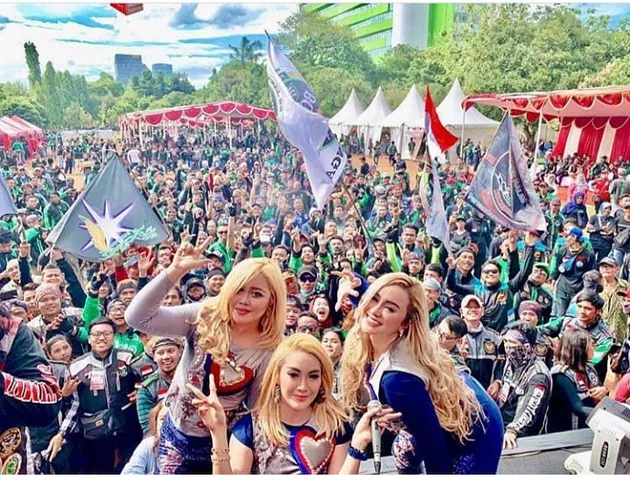 lia ladista syahrini, siapa lia ladista