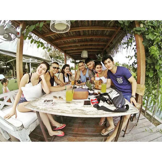 Syahnaz Sadiqah dan Juan Christian