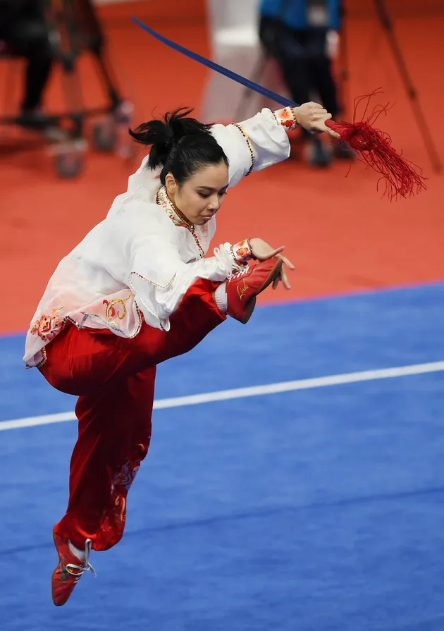 lindswell kwok, asian games, lindswell kwok wushu