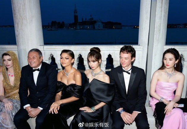 Portrait of Lisa BLACKPINK and Frederic Arnault, Son of One of the Richest  People in the