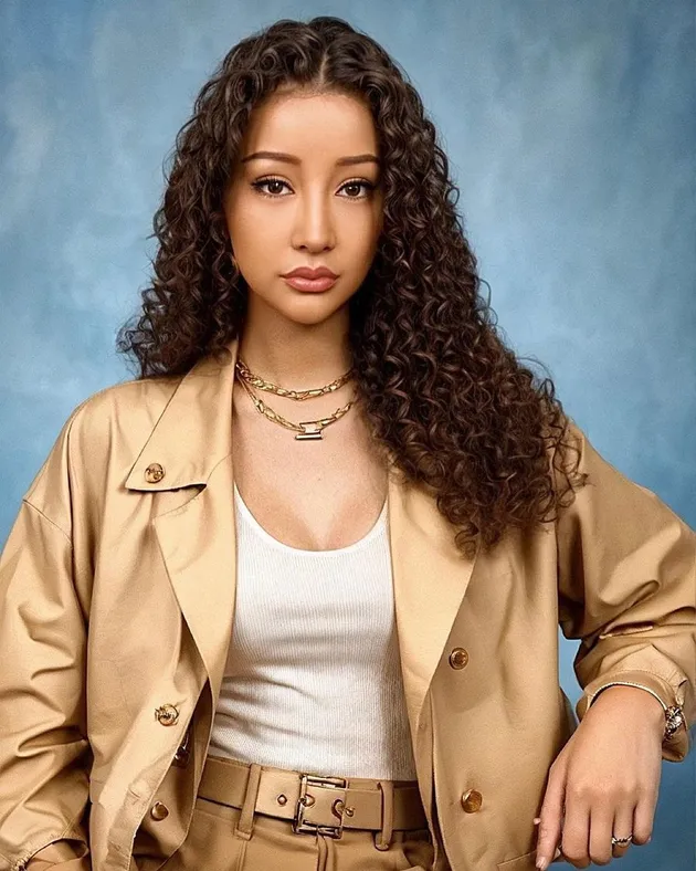 Lucinta Luna dan Alan Pakai AI Yearbook Ala 90-an