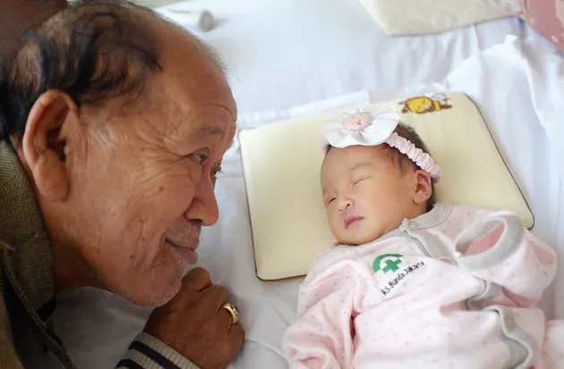 POTRET LUCU THALIA PUTRI RUBEN  ONSU  SARWENDAH DI 