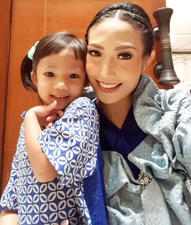 Ayu Dewi
