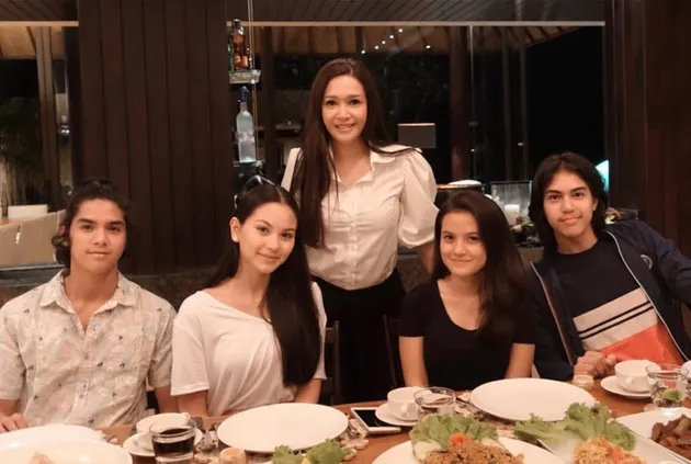 Marsha Aruan dan Maia Estianty