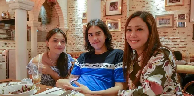 Marsha Aruan dan Maia Estianty