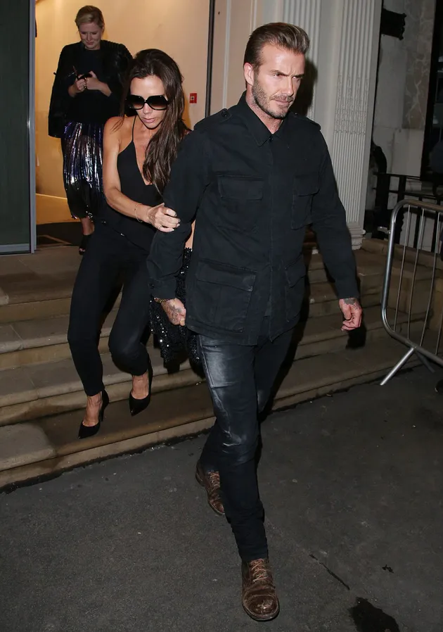 Victoria Beckham \&#039;Ngompol\&#039; di Depan Umum