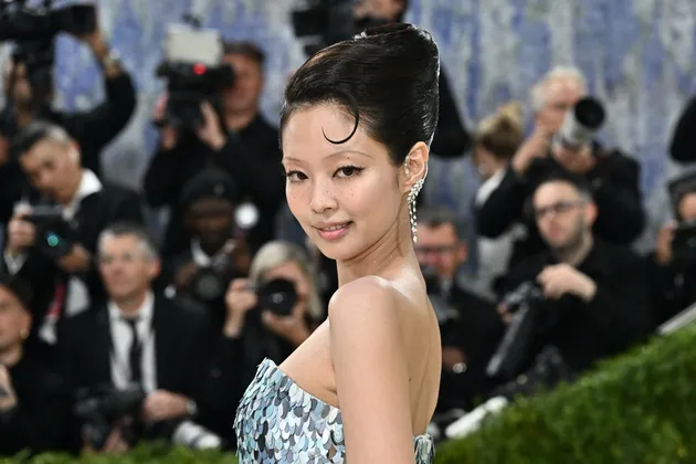 makeup jennie di met gala 2026