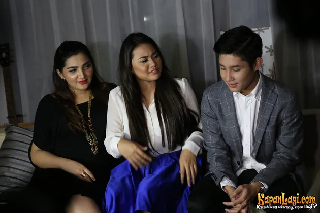 Aurel Hermansyah dan Teuku Rasya