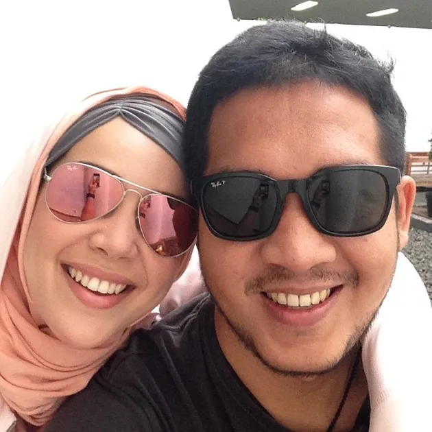 Dewi Sandra & Agus Rahman