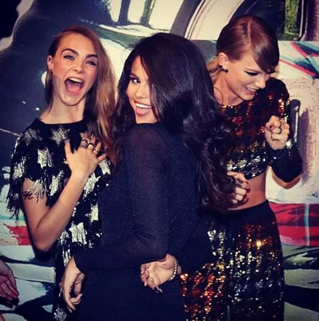 Taylor Swift &amp; Geng Supermodelnya