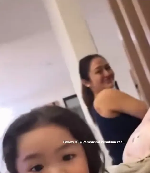 Momen Kocak Siti Badriah Kentut