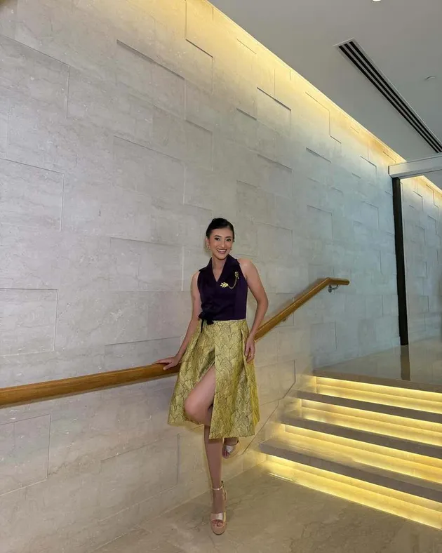 Potret Monica Kezia Sembiring Raih Penghargaan di Ajang Miss World