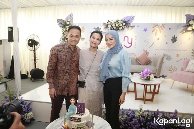 Portrait of Olla Ramlan to Nagita Slavina Gives Special Surprise at Feni Nugraha's Birthday Party