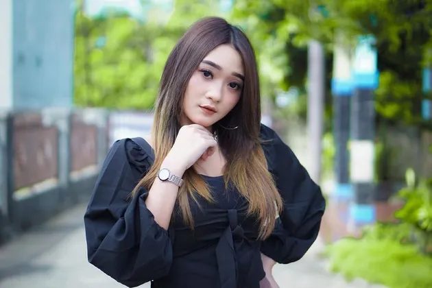 Livy Renata Difarina Indra
