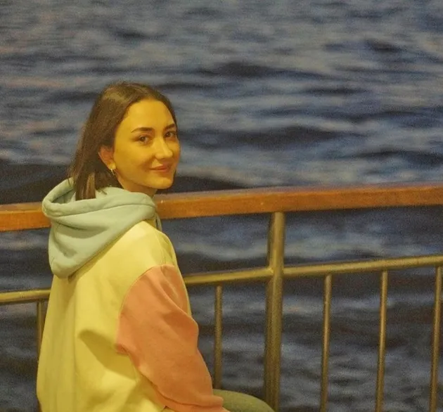 Pelin Asli Jebolan DAA 6