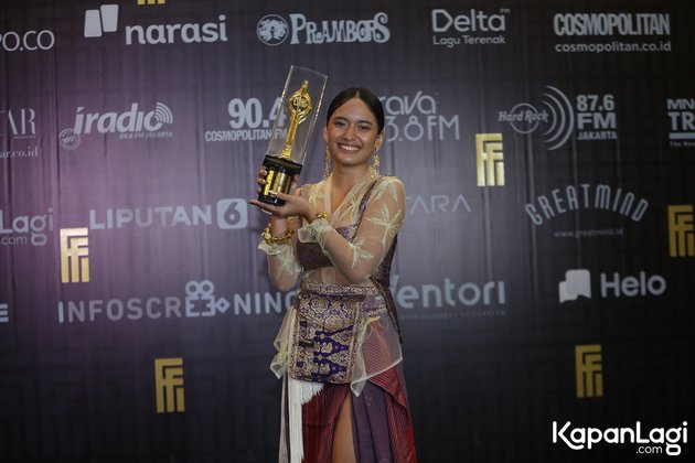 Portrait Of The Winners Of The Citra Cup Indonesian Film Festival 2021 There Is Penyalin 