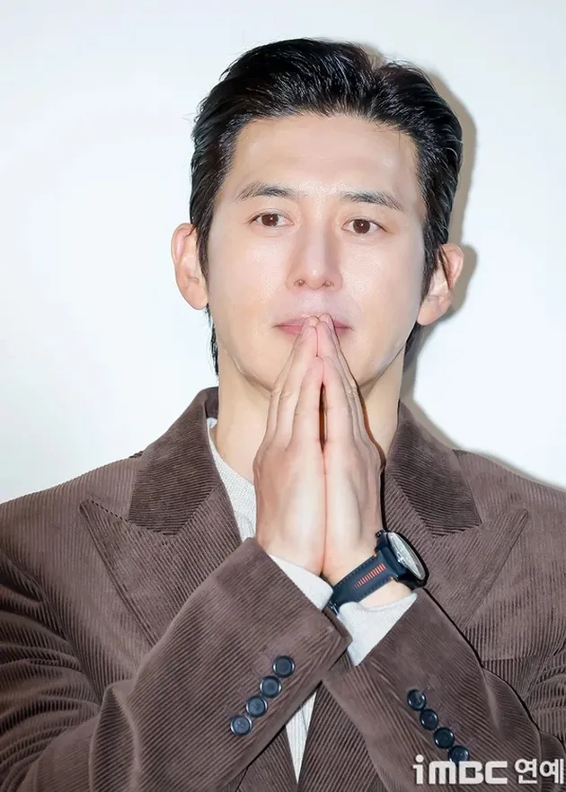 Go Soo