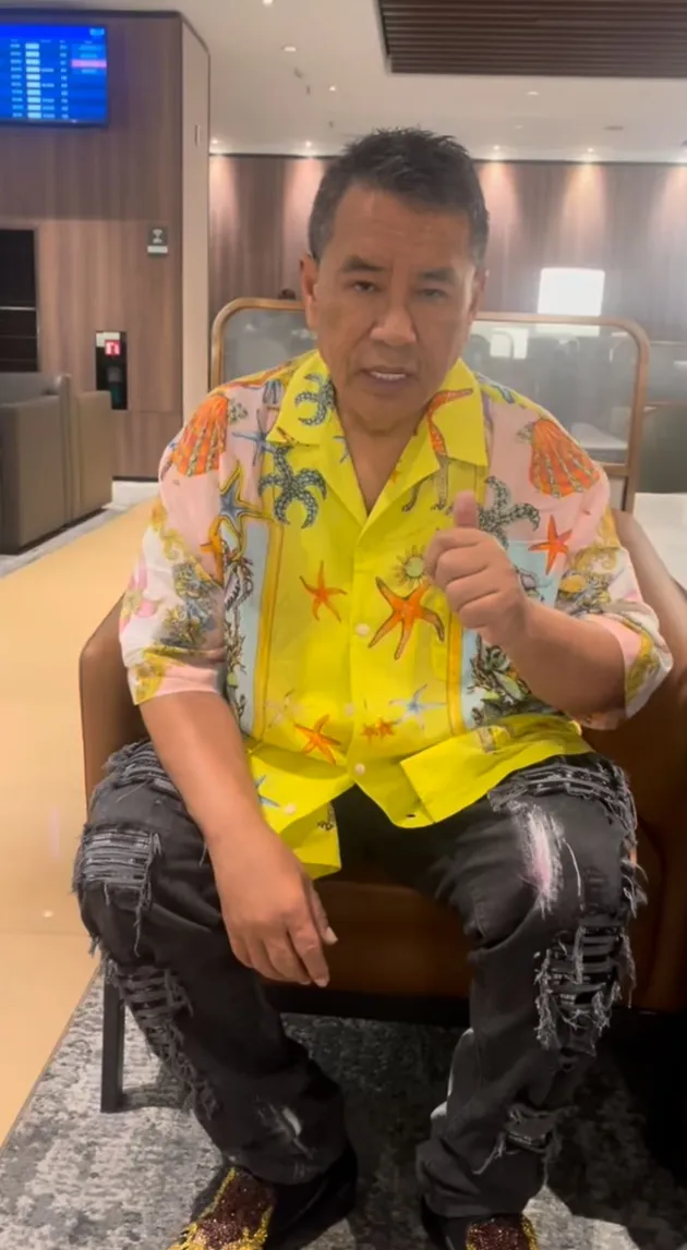 Hotman Paris Ubah Gaya Hidup