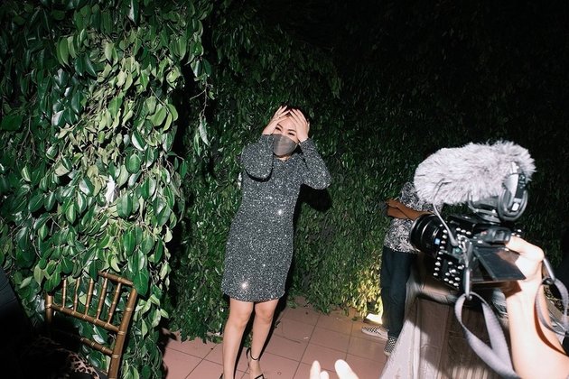 Portrait of Nindy Ayunda's 33rd Birthday Celebration, Receives a Luxurious Surprise From Her Wealthy Boyfriend - Bringing Expensive Artists