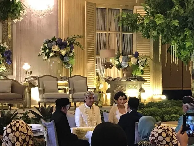 Pernikahan Caca Tengker