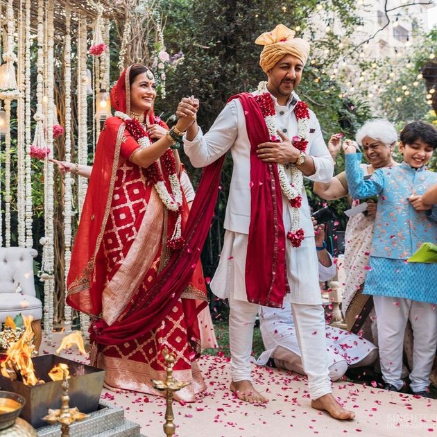 Portraits of Dia Mirza's Second Marriage, Married to a Wealthy Entrepreneur - Grand and Luxurious Ceremony