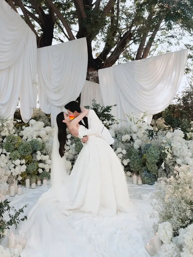 Kabar bahagia disambut antusias