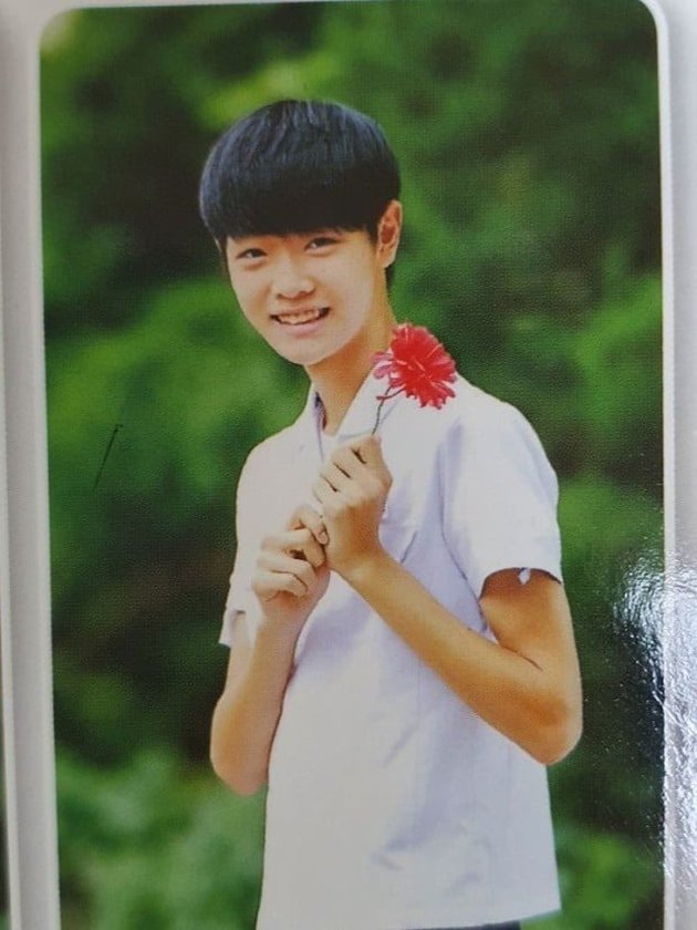 Newly Revealed Pre-debut Photos of Sungchan RIIZE, Still Handsome Since Childhood - His Sweet Smile Hasn't Changed