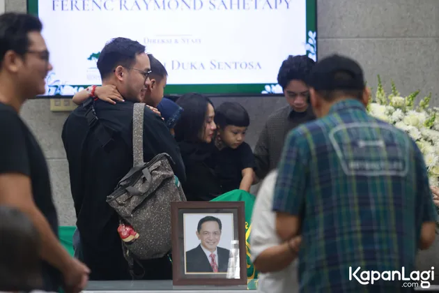 Potret Rama Putra Sahetapy Putra Ray Sahetapy