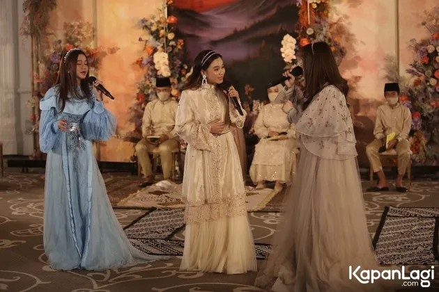 Pengajian &amp; Siraman Lesti Kejora Rara LIDA Aulia DA Waode POPA 