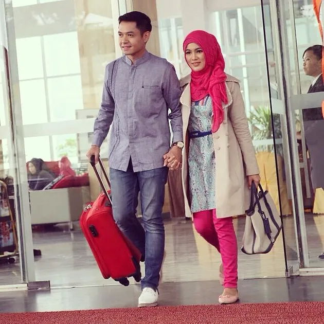 Alyssa Soebandono - Dude Harlino