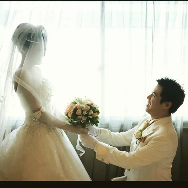 Maya Septa dan Suami