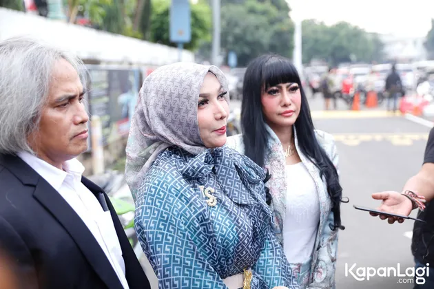 Roro Fitria Perhiasan warisan ibu maling