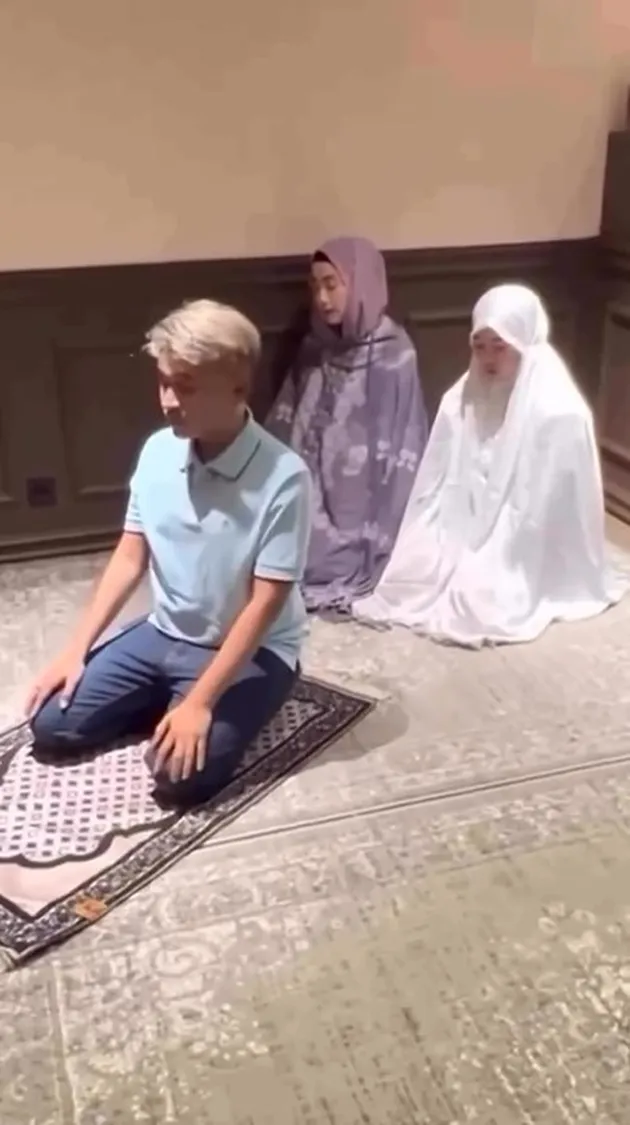 <nil>