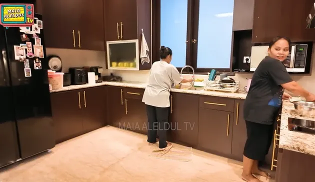 dapur rumah Al Ghazali dan Alyssa Daguise 