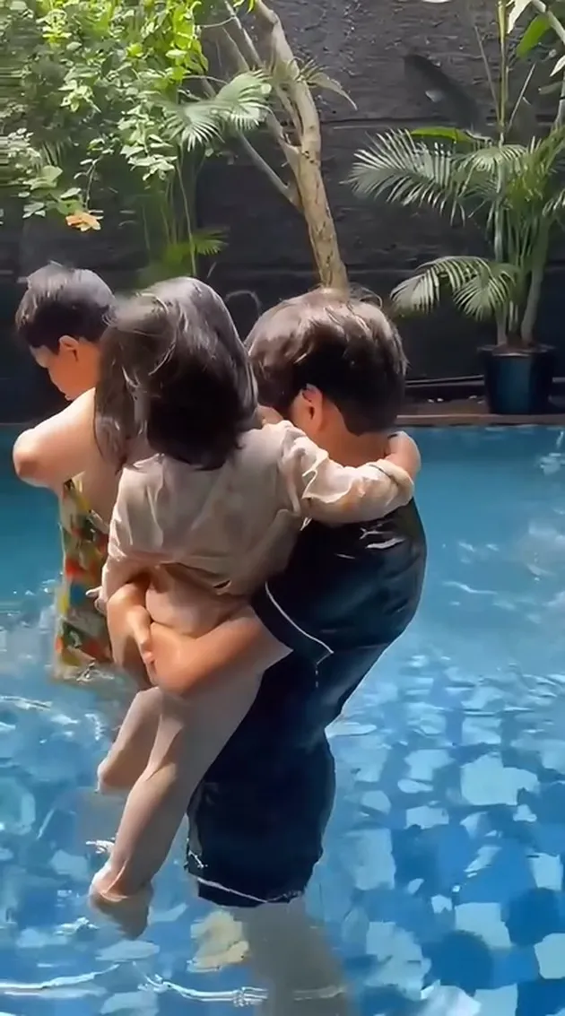 <nil>