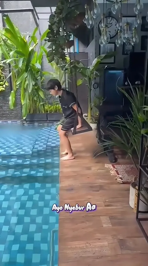 <nil>