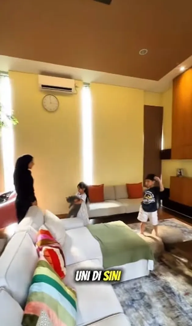 rumah mewah selebriti, rumah mewah syahnaz sadiqah, rumah mewah di bandung
