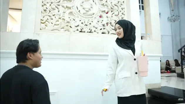 Ukiran Dinding Sebelum Memasuki Ruang Tamu