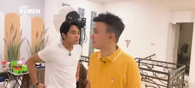 Ruang live streaming rumah Ruben Onsu