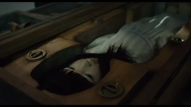 Film Horor Jepang DOLL HOUSE