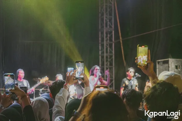 Sederet Penampilan Para Musisi Lokal &amp; Internasional di OTW Festival Malang